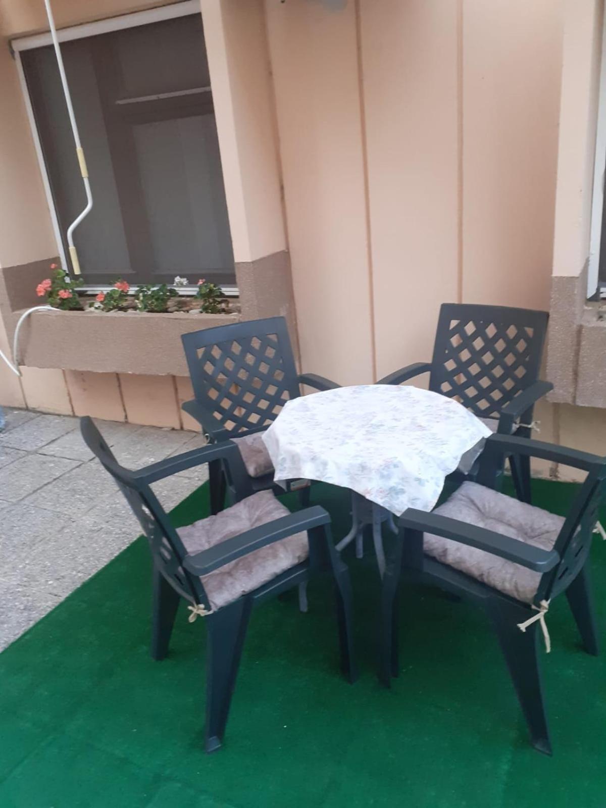Apartments Aleksandar Petrovac Værelse billede
